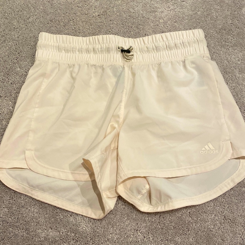 Adidas aerodry cream white workout shorts